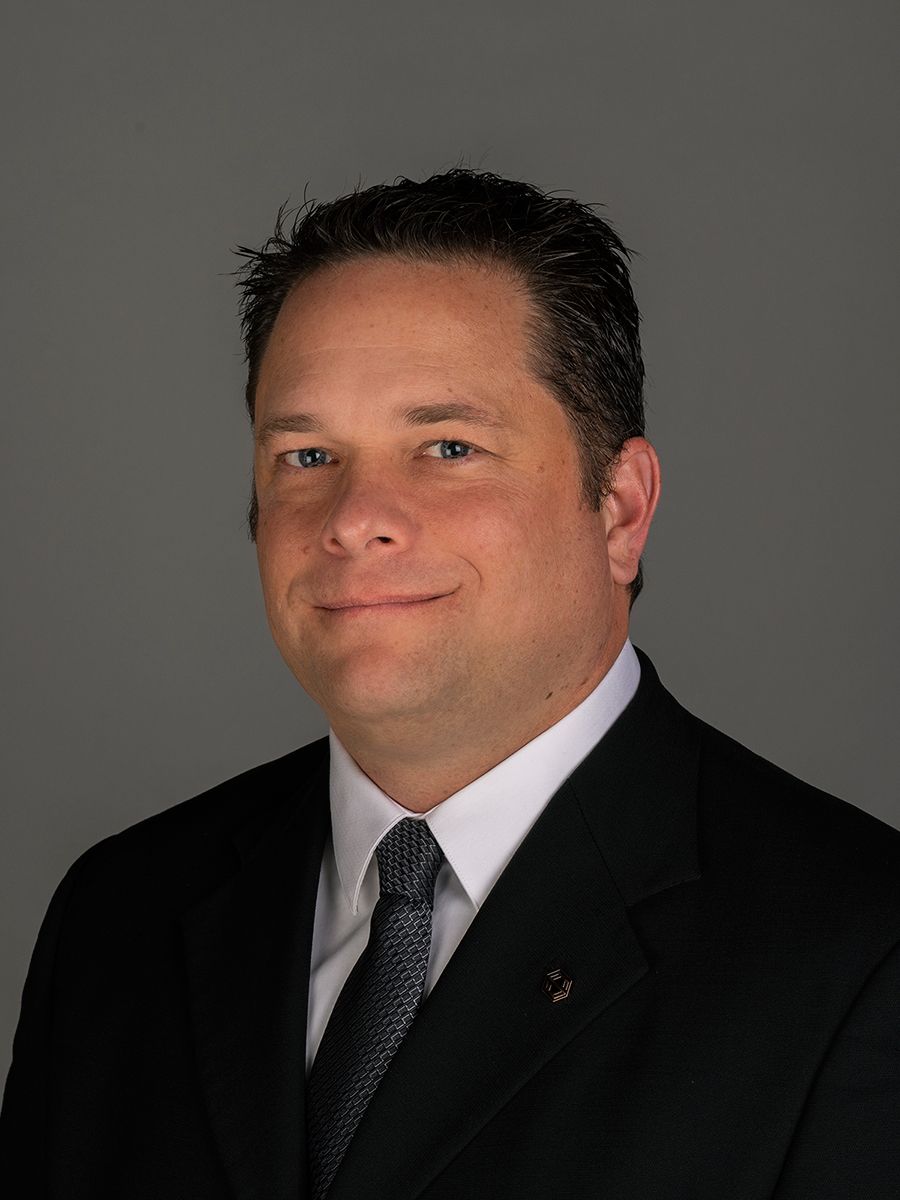 Jonathan Meersman, owner of Luxury SUV Rides